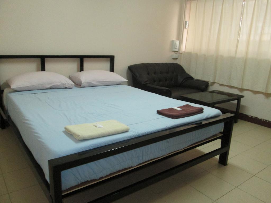 Lee House Inn Bangkok Phòng bức ảnh