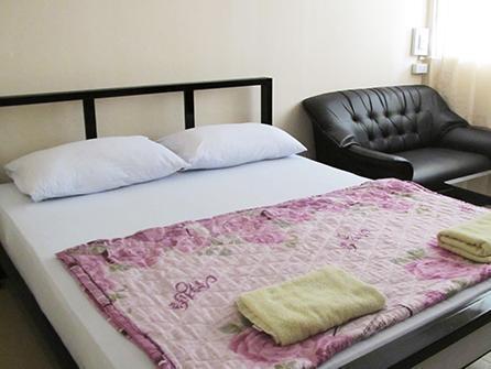 Lee House Inn Bangkok Ngoại thất bức ảnh
